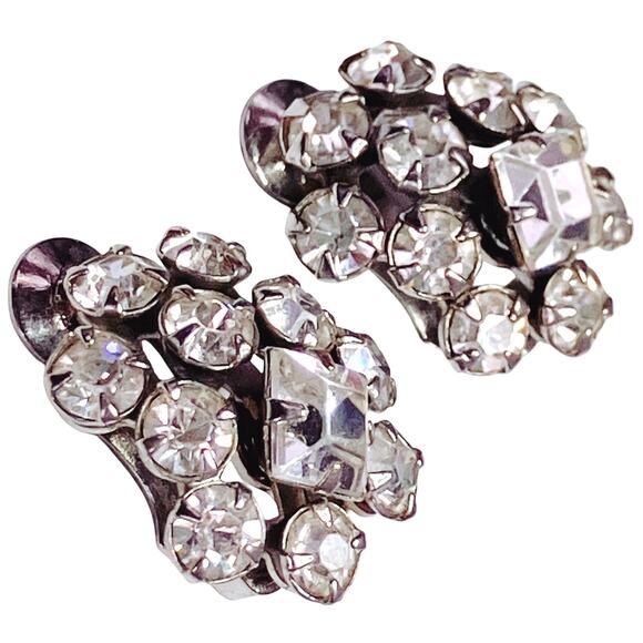 VTG 1950s Rhinestone Cluster Clip-On Earrings, Mid-Century Sparkle, Silver Tone - Picture 1 of 12